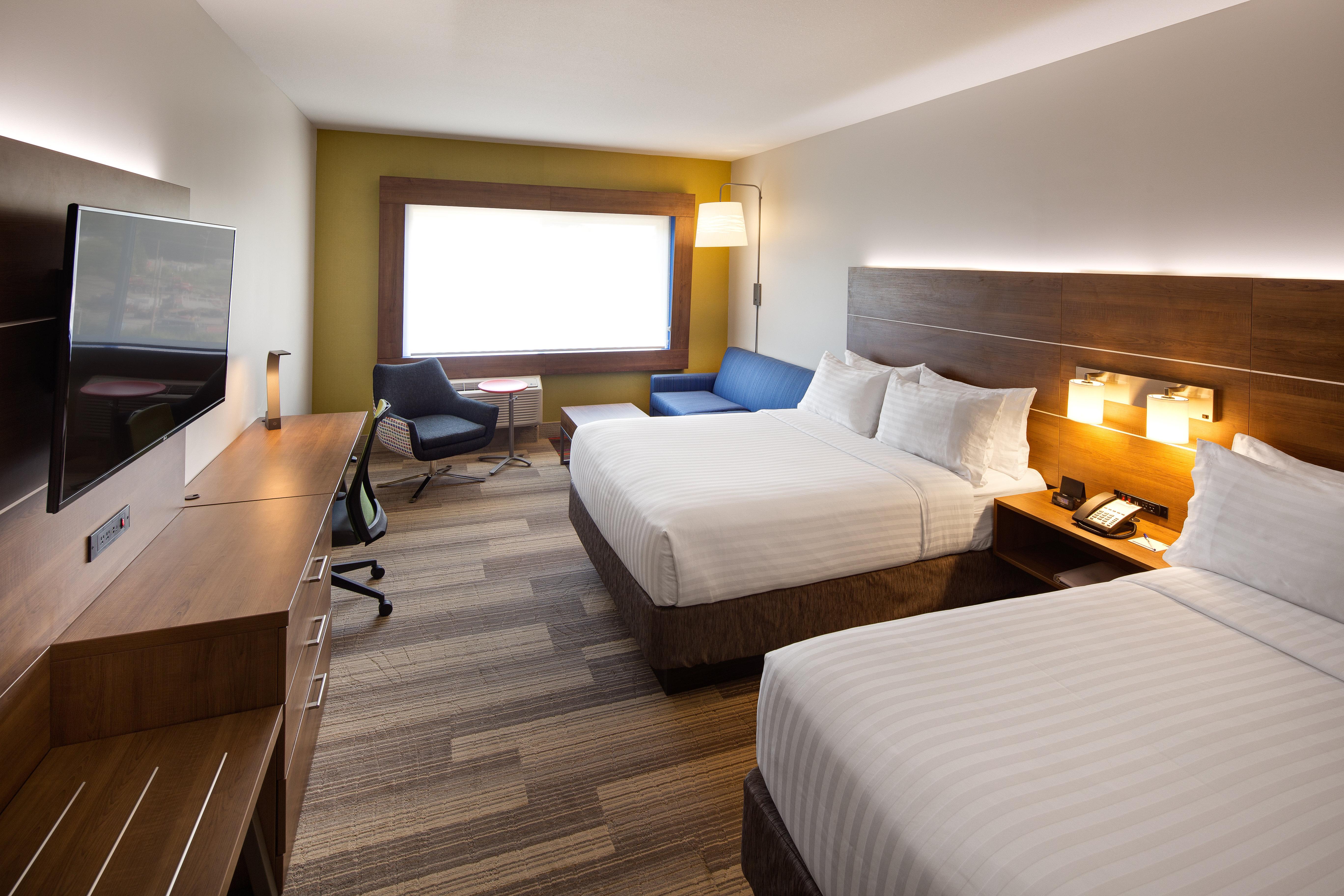 Holiday Inn Express & Suites Terrace By Ihg Exterior photo